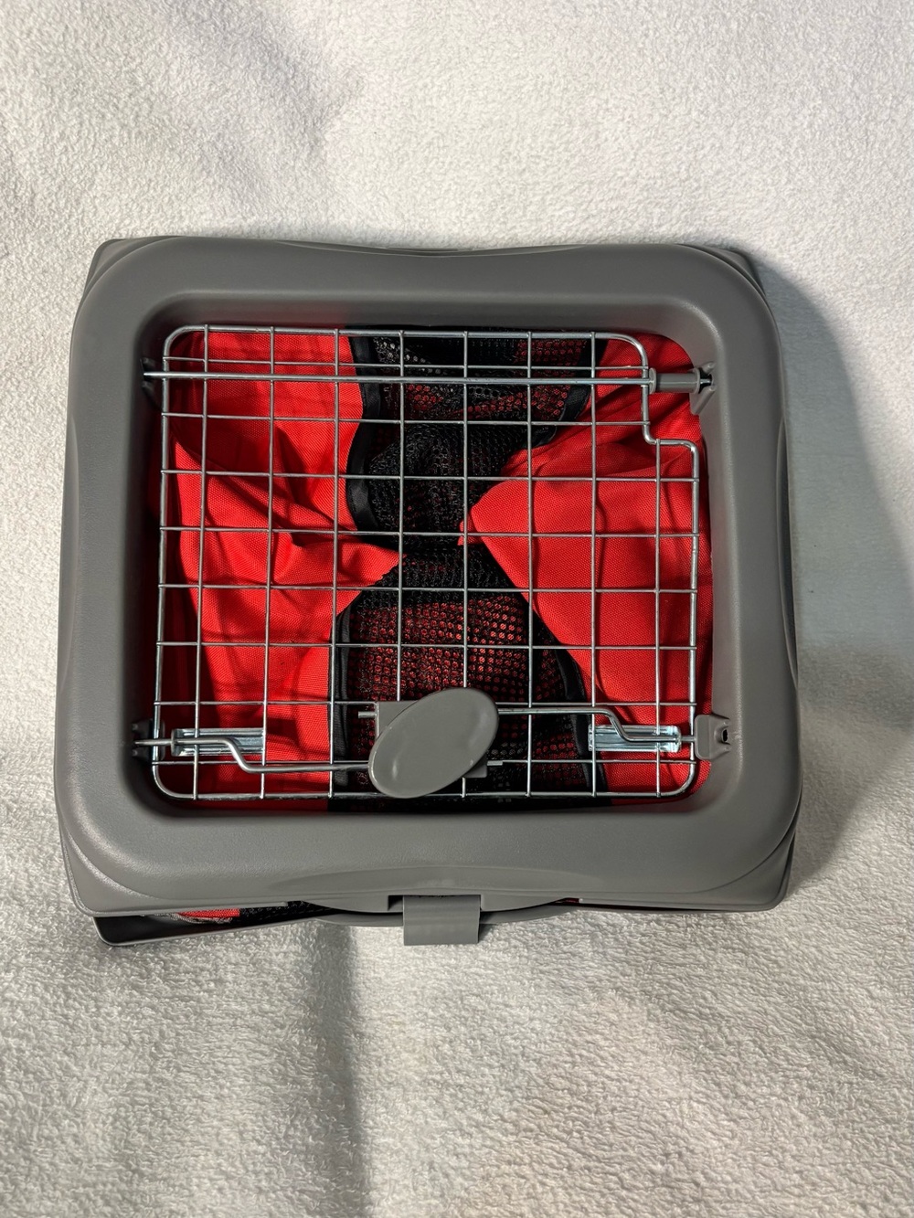 Gray Pet Travel Carrier with Red Interior - Compact Dog Carrier